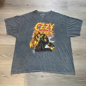 Vintage Ozzy Osbourne 90s Heavy Metal Graphic Tee (Y2K Rock Icon)